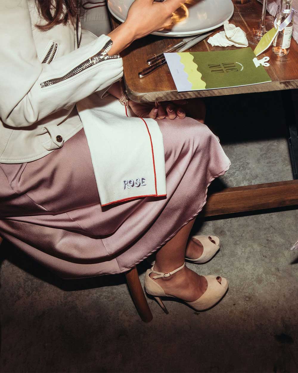 Atelier Saucier, Los Angeles-based custom cloth napkins, towels, table runners, cocktail sets and more! Custom monogramming.
