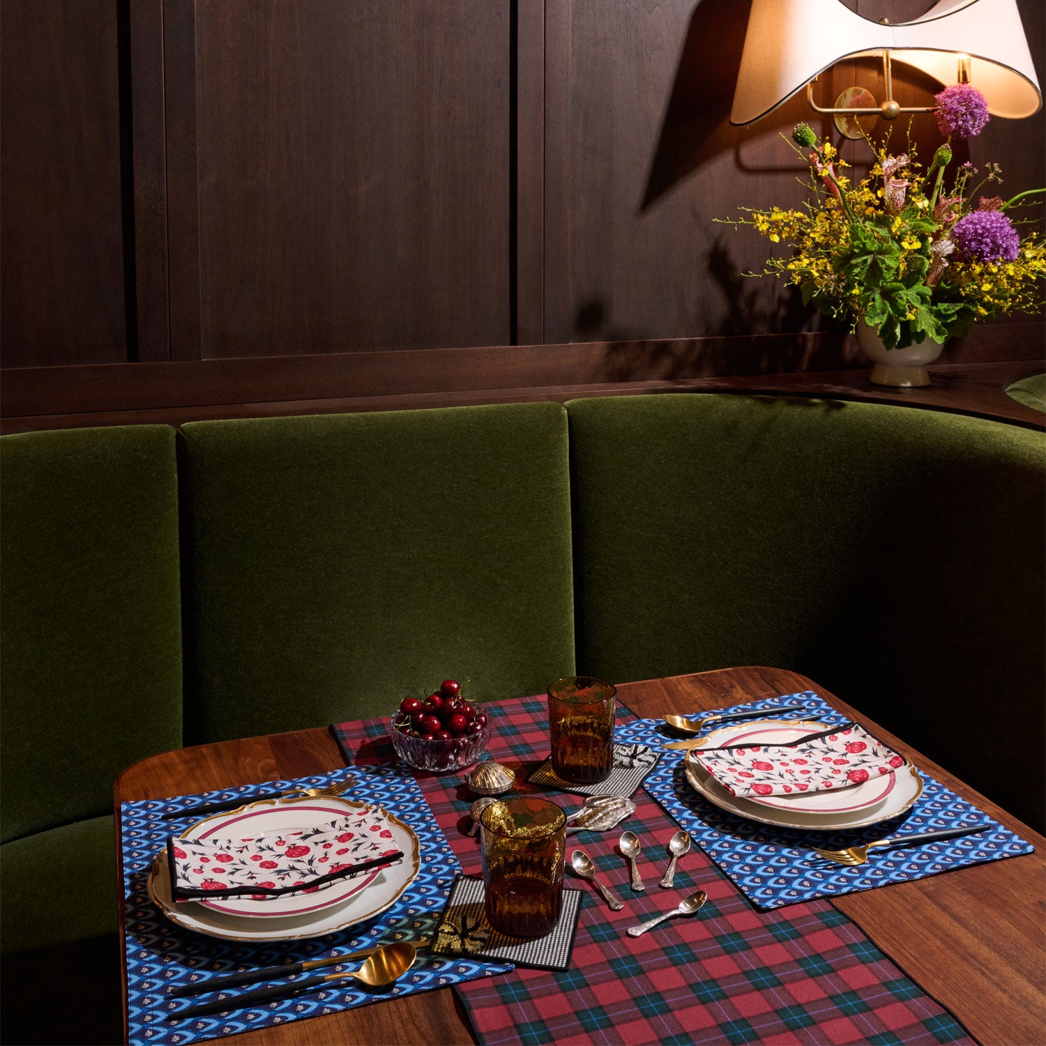 Jubilee Plaid Table Runner TABLE RUNNERS ATELIER SAUCIER - Atelier Saucier