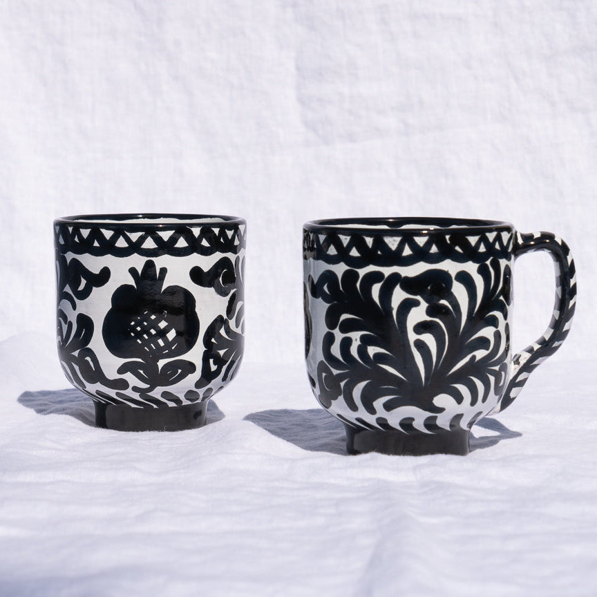 Hand-Painted Mug | Black Drinkware Pomelo Casa - Atelier Saucier