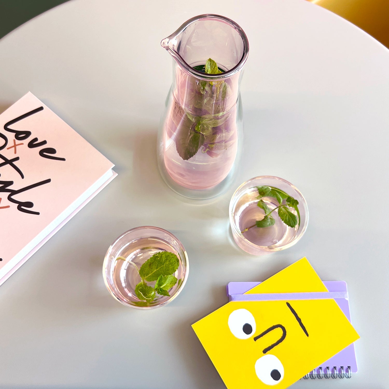 Rocks Carafe + Glasses Set | Pink Drinkware Cloudnola - Atelier Saucier