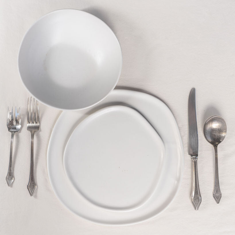 3-Piece Ripple Dinner Setting Plates Haand - Atelier Saucier