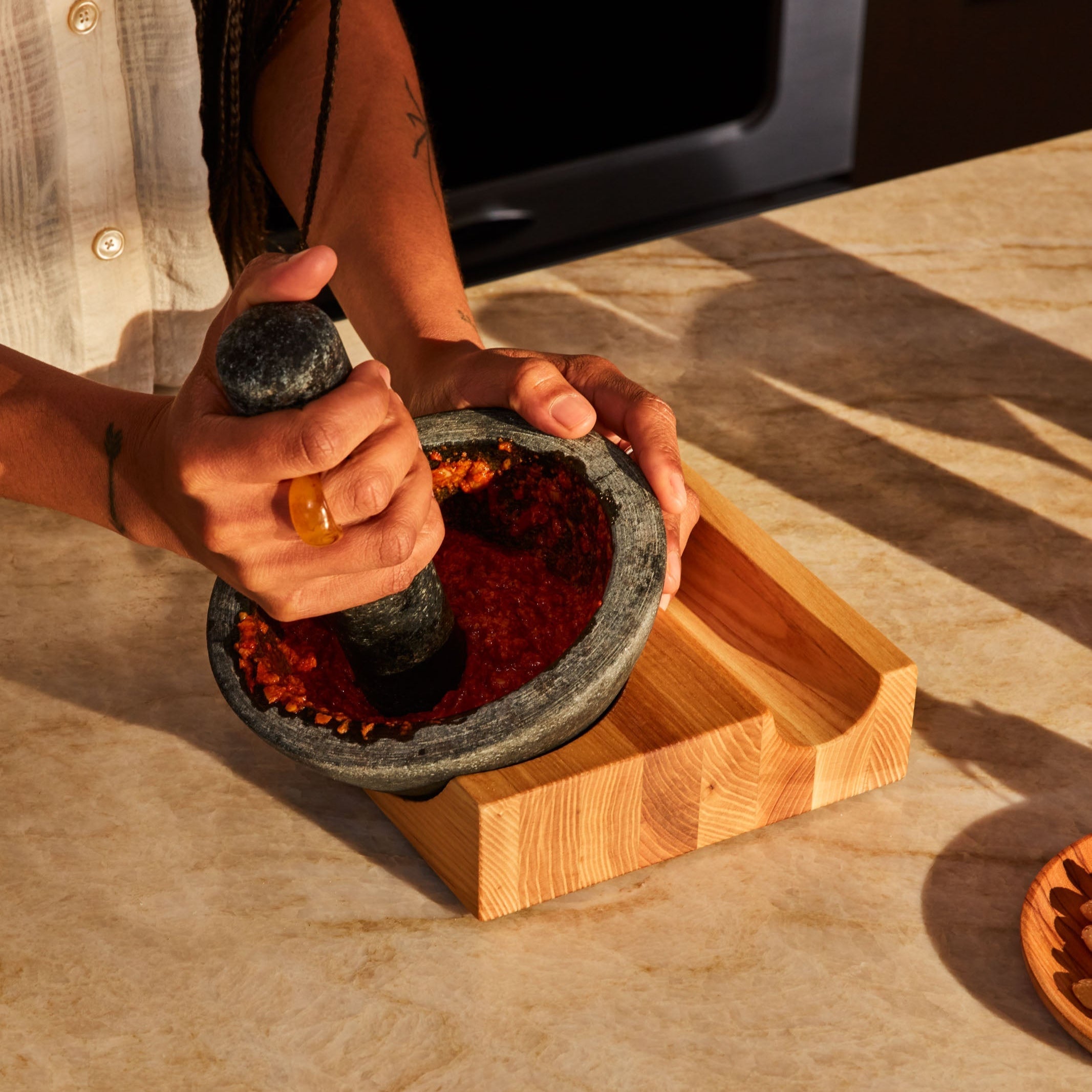 Perch Mortar and Pestle Kitchen Tools + Utensils Holcomb - Atelier Saucier
