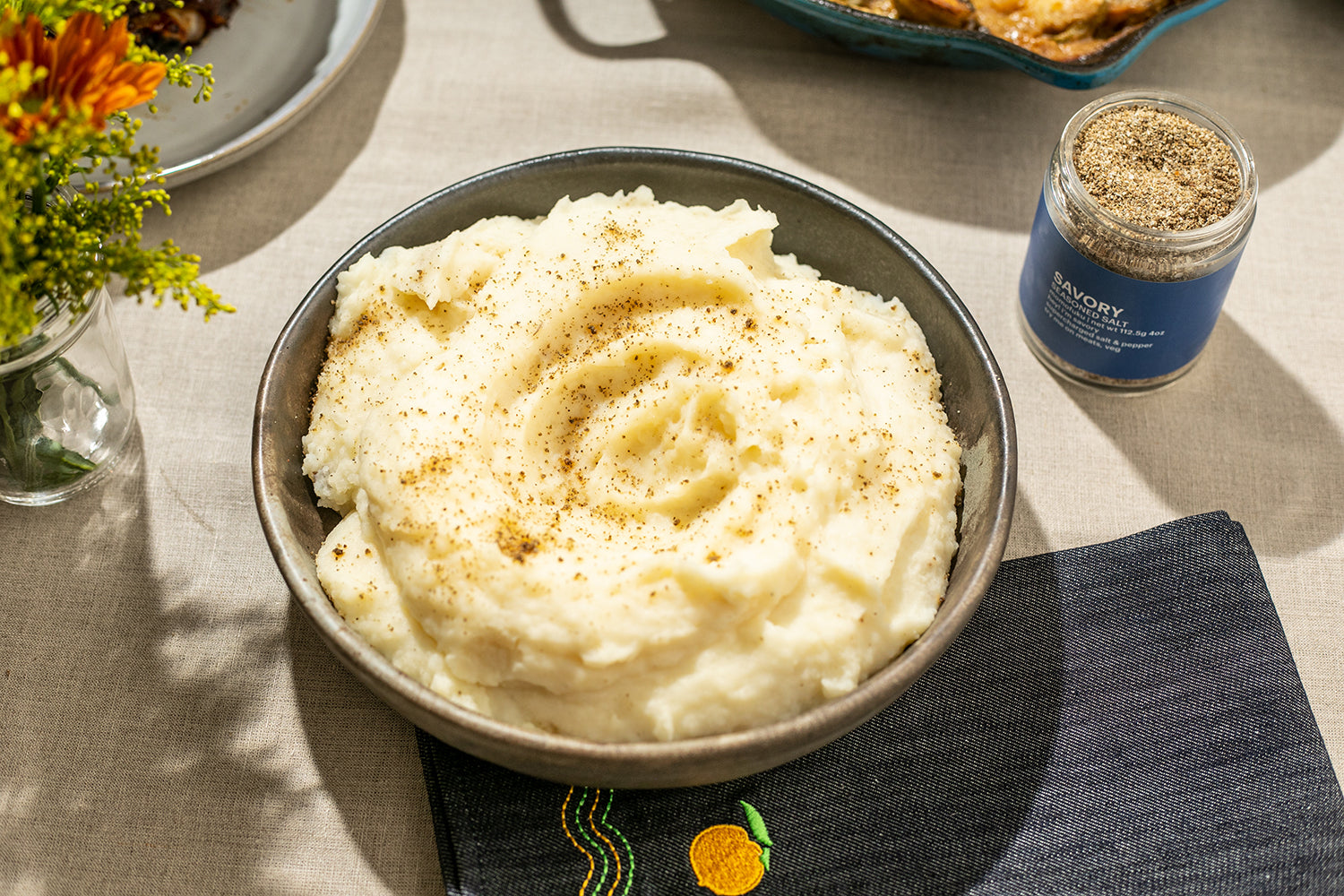 MOMOFUKU