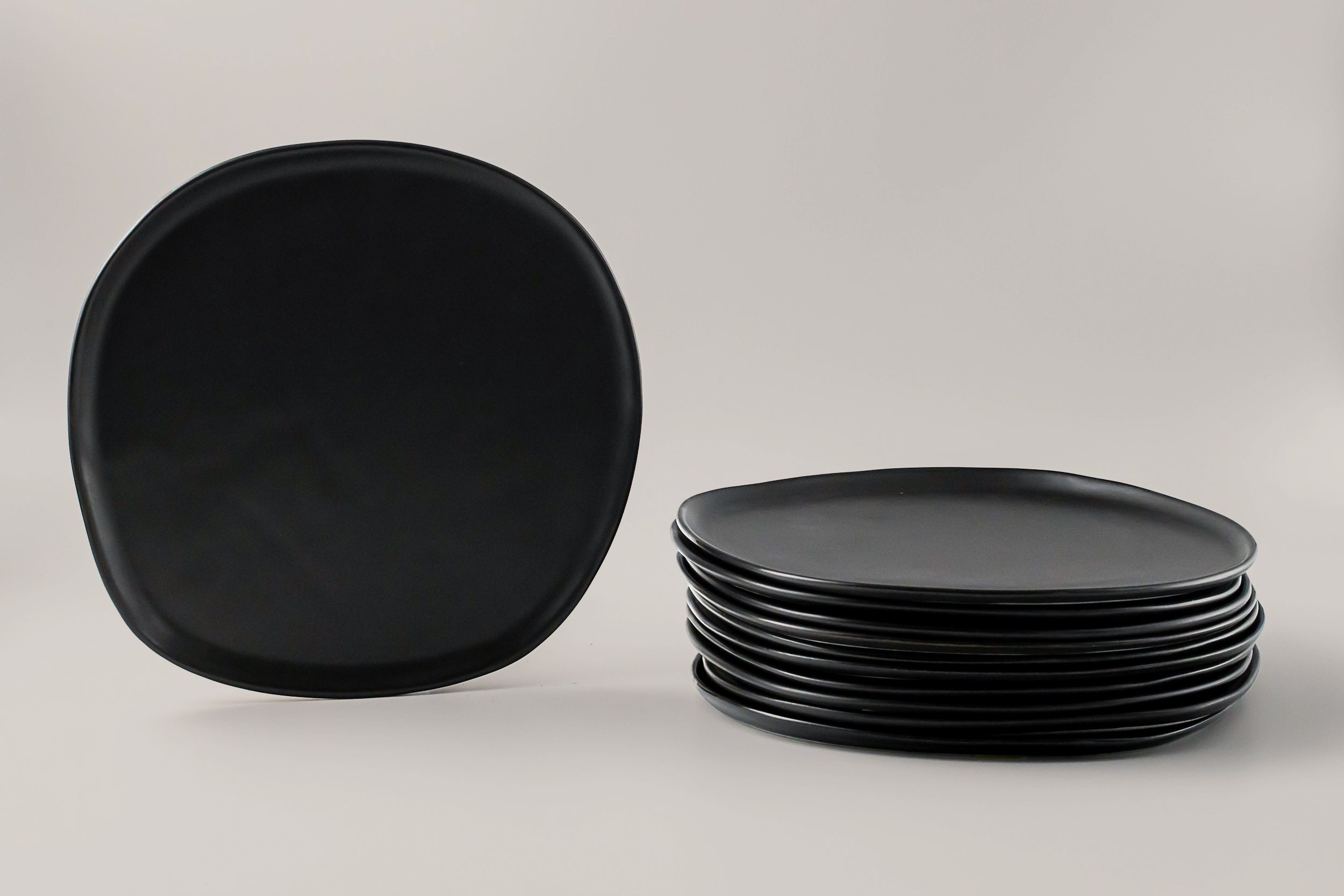 Ripple Dinner Plate Plates Haand - Atelier Saucier