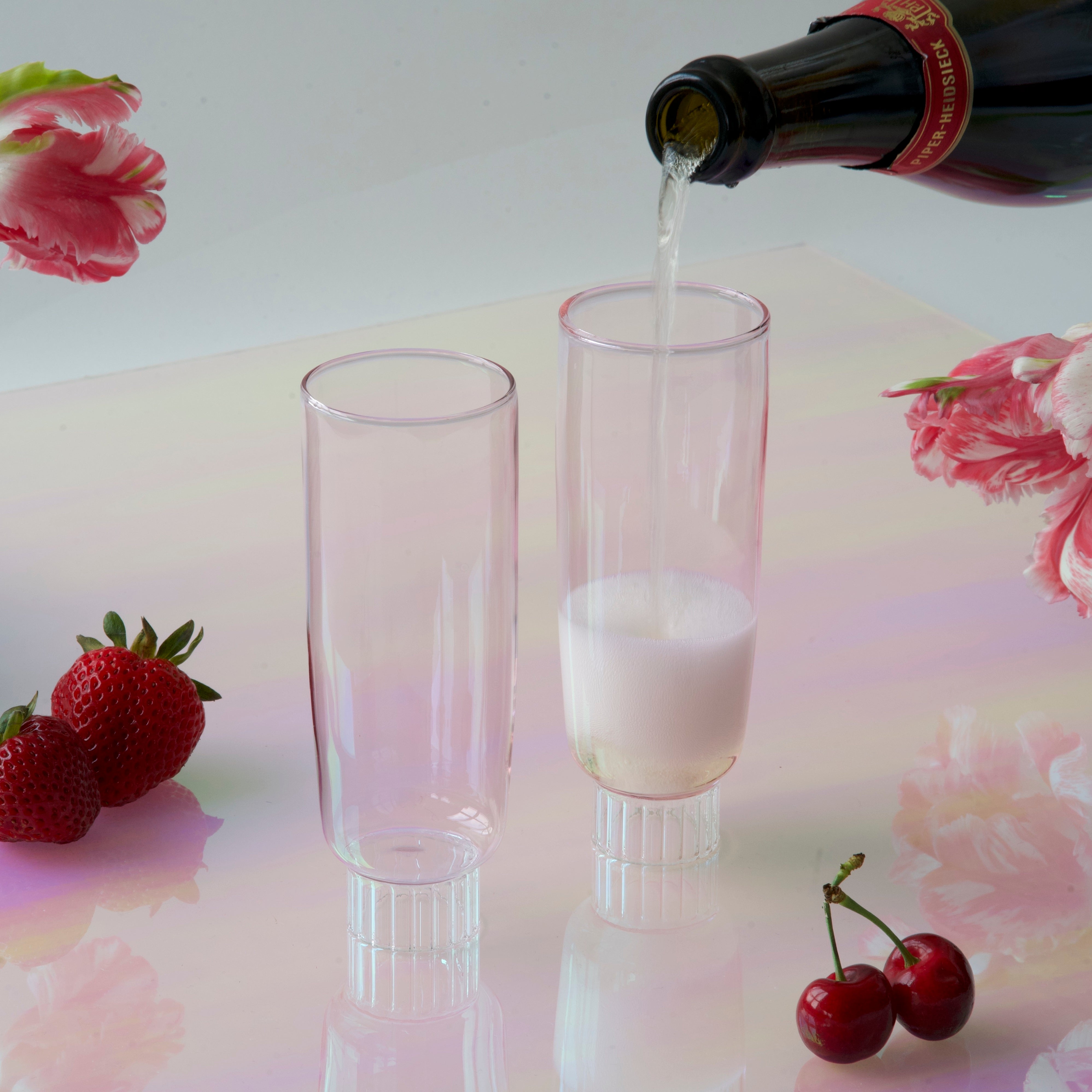 Romantic Champagne Flutes | Set of 4 Drinkware SPREZZ - Atelier Saucier