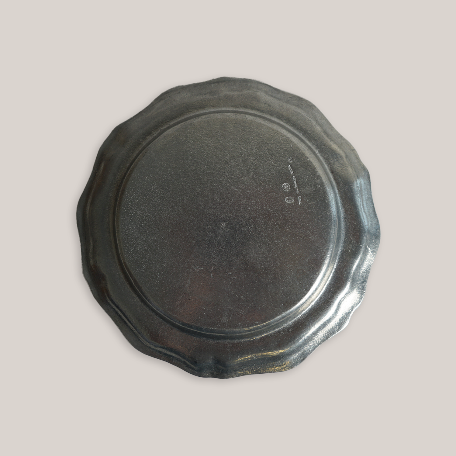 Wavy Edge Pewter Dinner Plate Plates ATELIER SAUCIER - Atelier Saucier