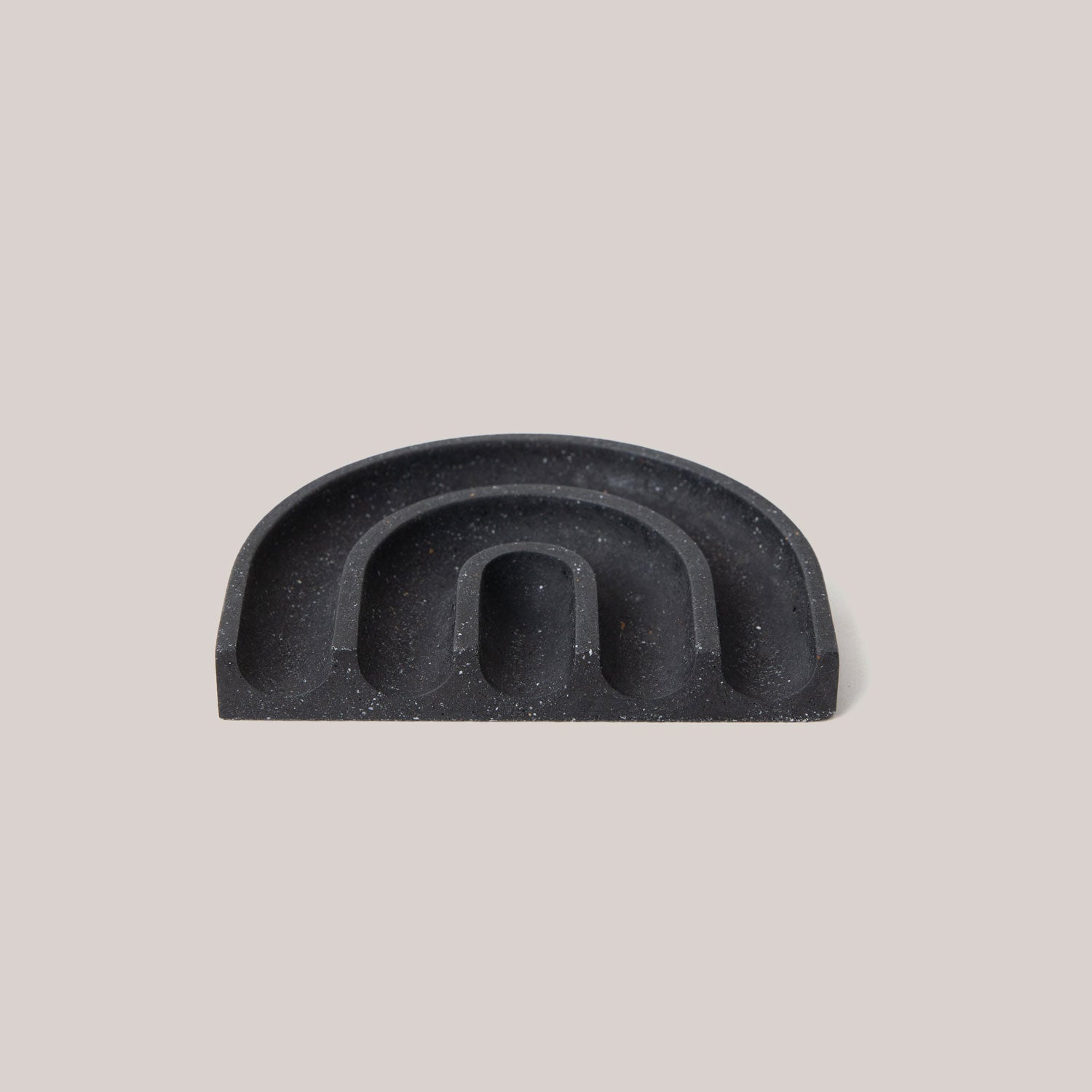 Sponge Rest | Black Terrazzo Soap Dishes + Sponge Rests Pretti.Cool - Atelier Saucier
