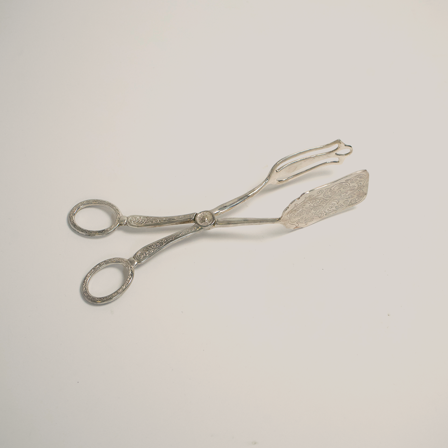 Engraved Serving Tongs ATELIER SAUCIER - Atelier Saucier