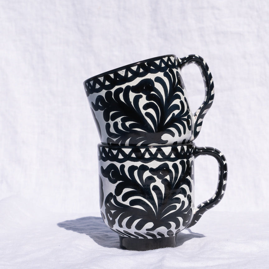 Hand-Painted Mug | Black Drinkware Pomelo Casa - Atelier Saucier