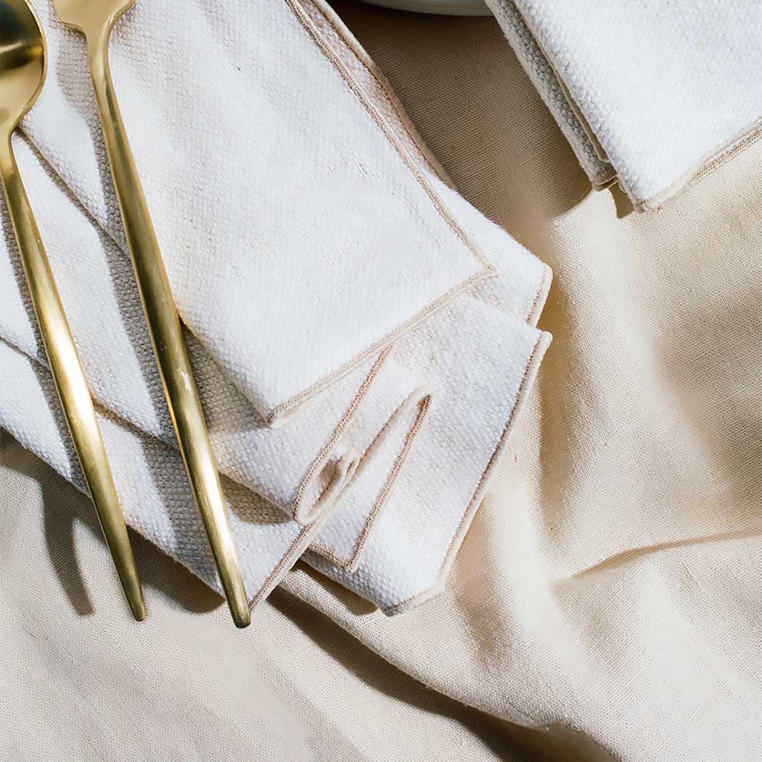 Cream Burlap Crème Napkins | Set of 4 NAPKINS ATELIER SAUCIER - Atelier Saucier