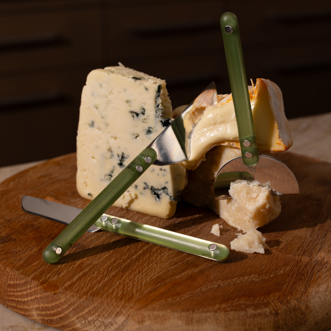Wedge Cheese Knives Flatware Holcomb - Atelier Saucier